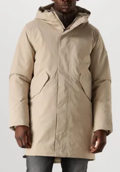 zand elvine parka's hjalmar