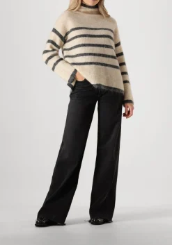 zand second female trui ovalis knit t-neck