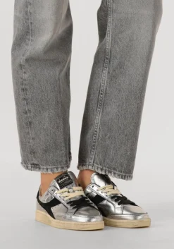 zilveren diadora heritage lage sneakers prestige metal used