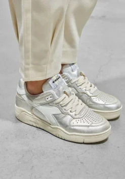 zilveren diadora heritage lage sneakers b.560 metal wn