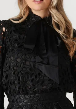 zwarte dea kudibal blouses kikka