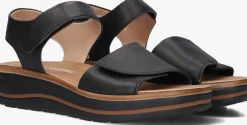 zwarte hartjes platte sandalen woogie
