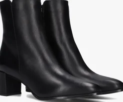 zwarte notre-v enkellaarsjes 8560