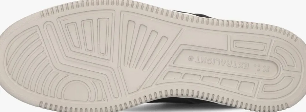 zwarte nubikk lage sneakers basket cole