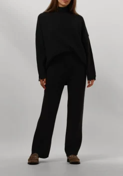 zwarte resort finest pantalon knitted pants
