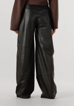 zwarte studio ar wijde broek tess
