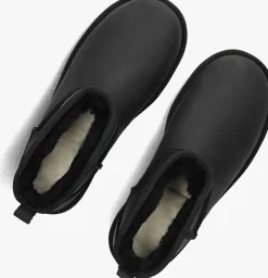 zwarte ugg vachtlaarzen classic ultra mini leather regenerate