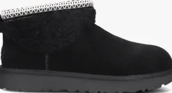 zwarte ugg vachtlaarzen classic ultra mini maxi curly
